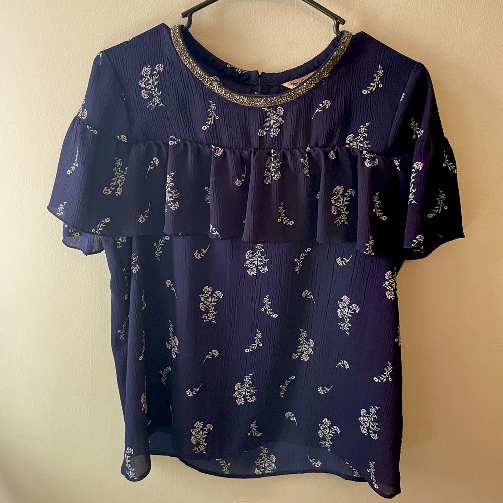 JUICY COUTURE SIZE LARGE NAVY BLUE & FLORAL BLOUSE, SILVER BEADED NECKLINE.